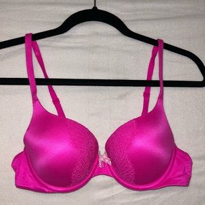 Victoria’s Secret size 34B perfect shape bra. Hot pink with lace detail.